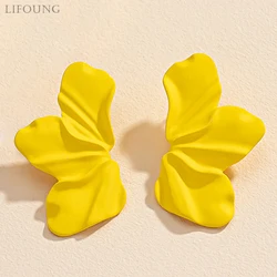 Metal Flower Enamel Petal Post Earrings For Women Fashion Jewelry Spring Summer Trendy New Style Hot Holiday Accessories 2023705