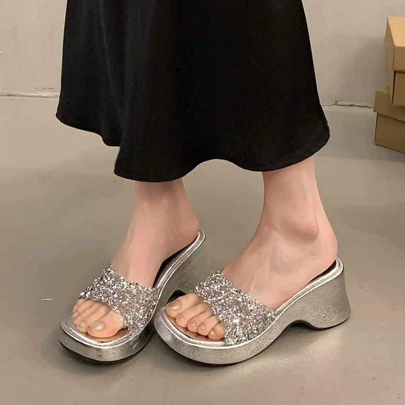 

Women Block Heel Slippers Gold Platform Sandals Casual High Heels Wedges Silver Summer Slippers Designer 2024slippers Women