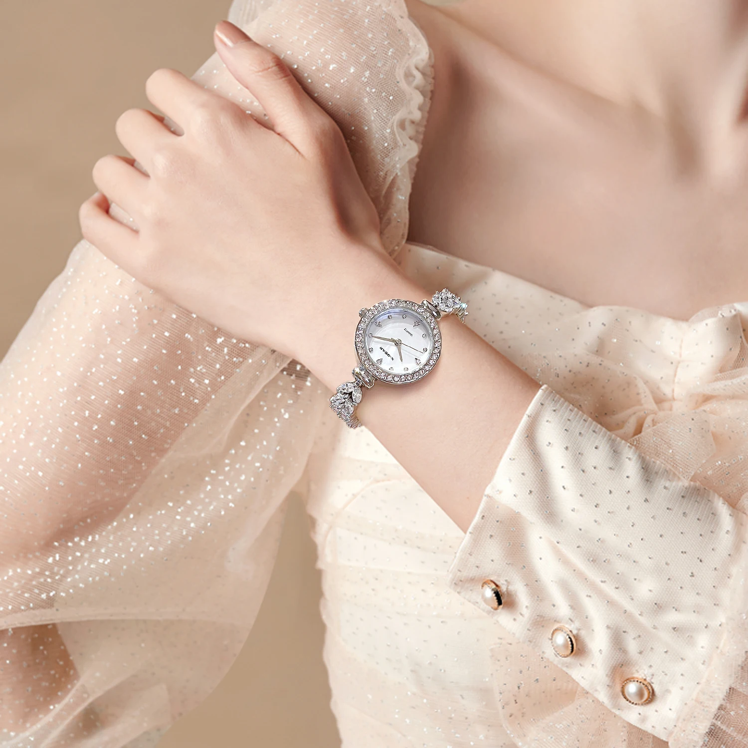 Элегантные кварцевые часы-брас – обзор и цена Luxury X I Watch