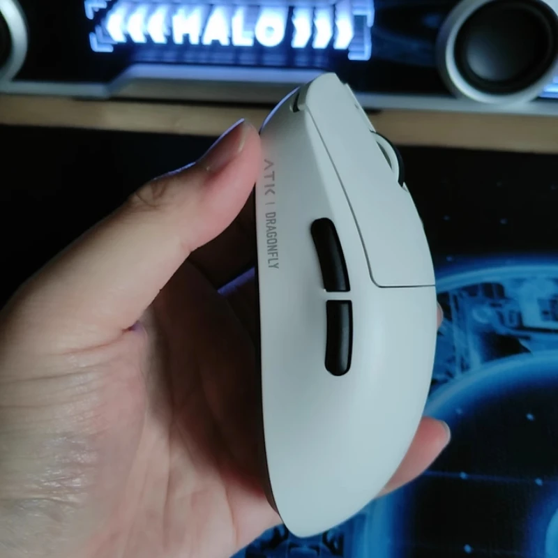 

New ATK Dragonfly A9 Pro Wireless Mouse Custom Tri-mode Star Flash PAW3950 30000dpi Nordic52840 Lightweight PC Gaming Mouse