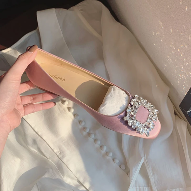 Size 34-42 Women Flats Almond Shaped Toe Silk Vamp Pumps Shoes Diamond Buckle Designer Style Party Wedding Office Lady Slip On