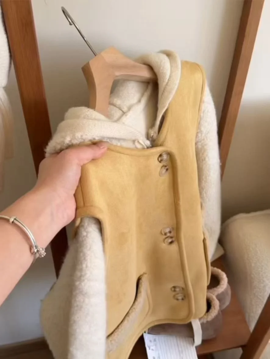 

Корейский замшевый жилет в стиле ретро, женский многослойный дизайн на пуговицах, персональный жилет, осень-зима, Новое поступление