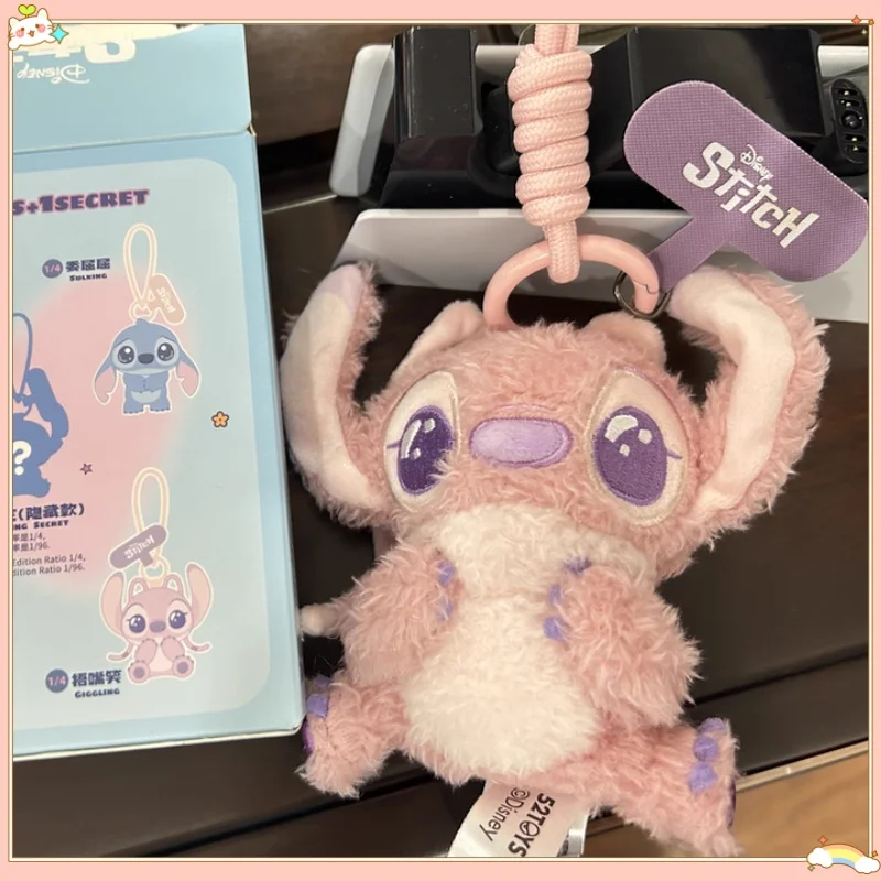 ตุ๊กตาสติทช์ 52toys ของแท้ใหม่ กล่องสุ่ม ซีรีส์ Mood สายคล้องโทรศัพท์ จี้ห้อยตุ๊กตา ของเล่นสุดฮิต กล่องสุ่ม ของขวัญ