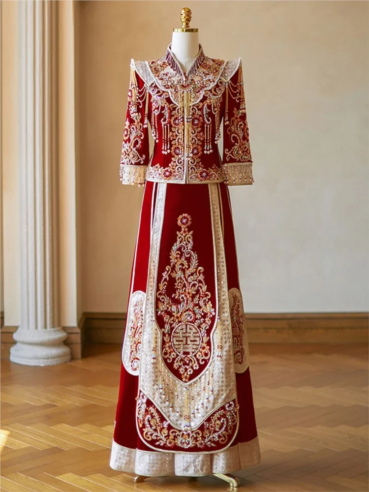 

New large-sized wedding dress Chinese-style for brides toasting and going out