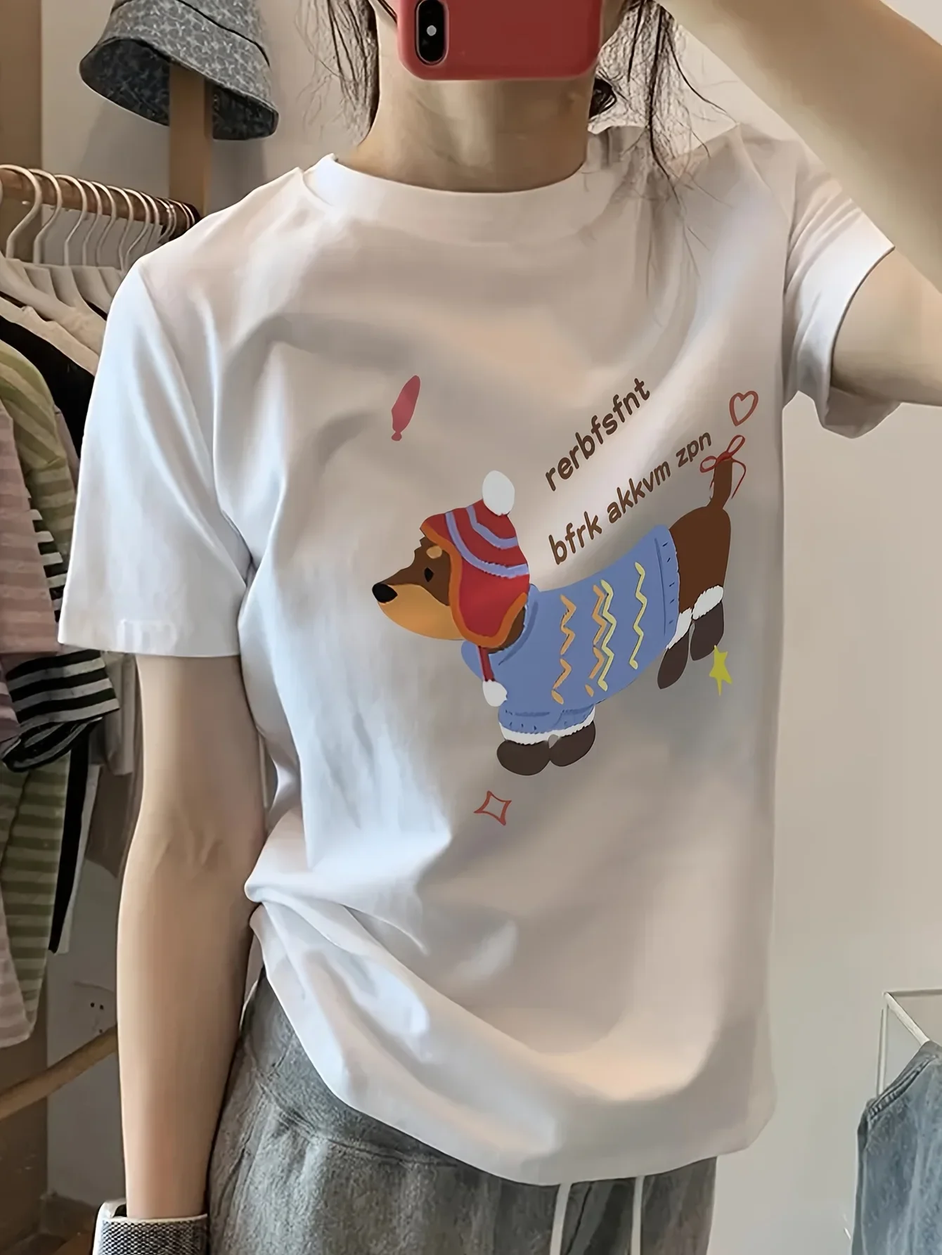 Camiseta con estampado de perro salchicha de dibujos animados Y2K para mujer, camiseta blanca de manga corta con estampado de perro salchicha, ropa informal para mujer