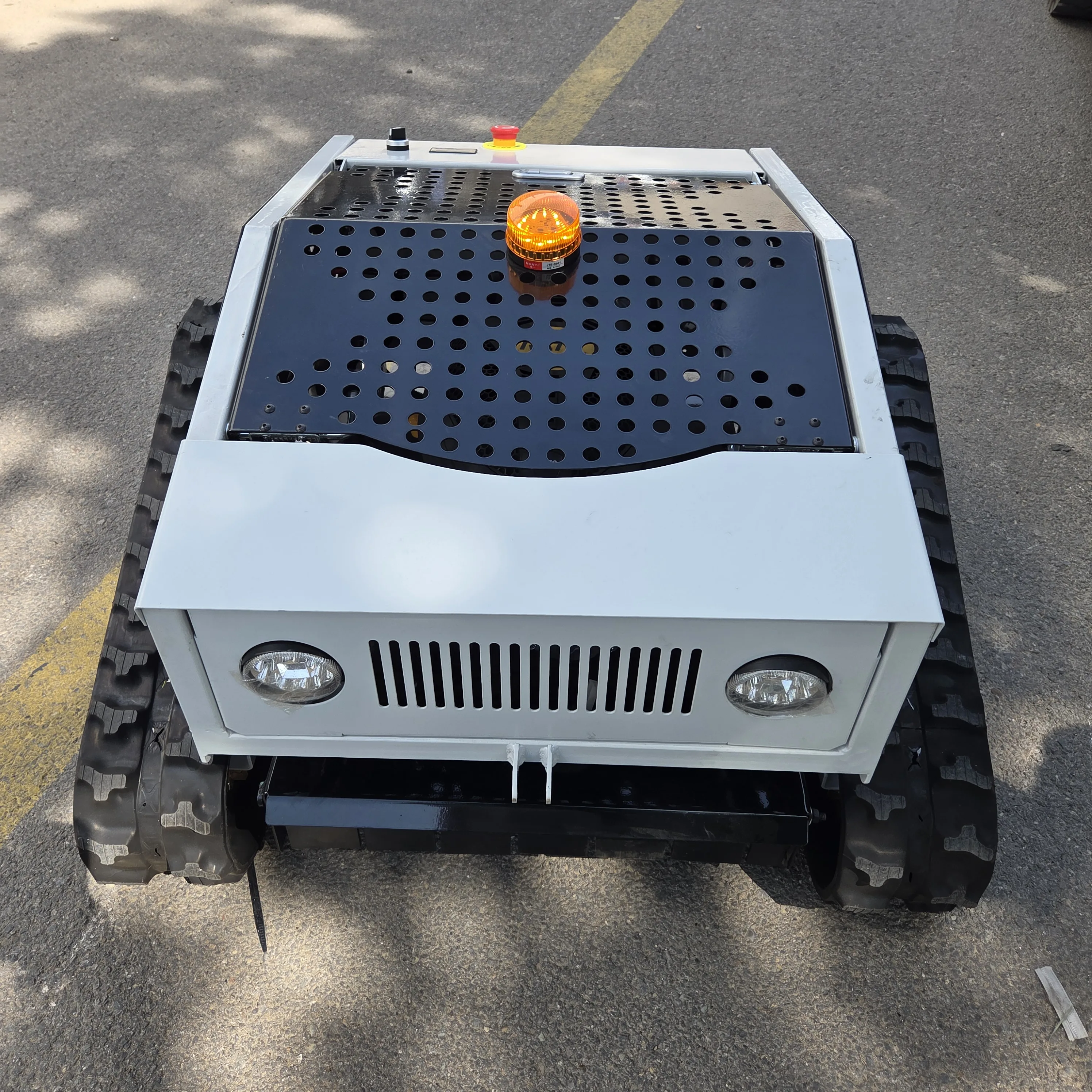 Mesin Pemotong Rumput Jarak Jauh ZNW - 500B Berkinerja Tinggi: Kontrol Nirkabel, Potongan 20 - 150mm, Langsung dari Pabrik & Dapat Disesuaikan Dapatkan Impian Anda