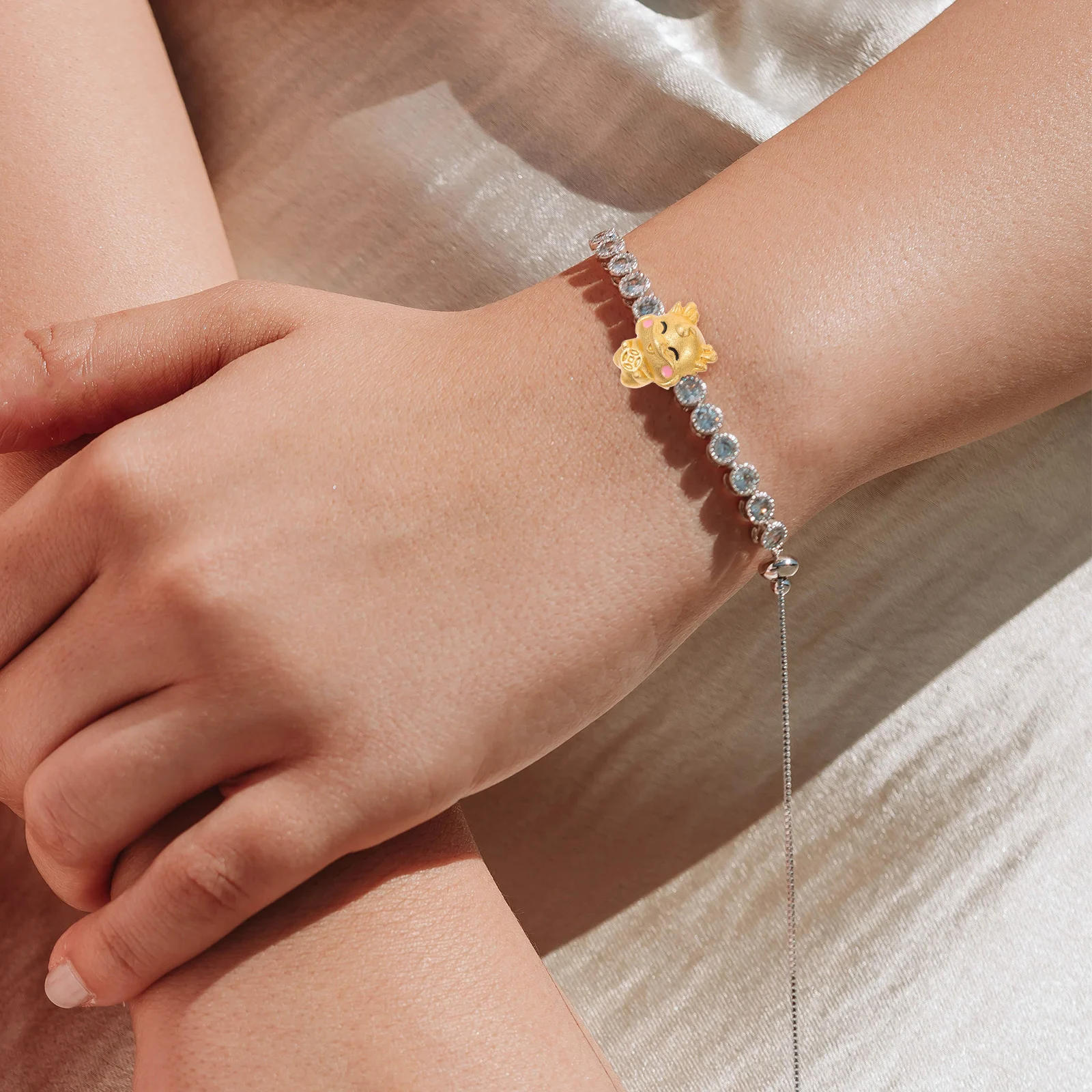 

8Pcs Dragon Shaped DIY Beads Loose Spacer Beads for Jewelry Bracelet Necklace Making Accessories Jewelry Making Accessories