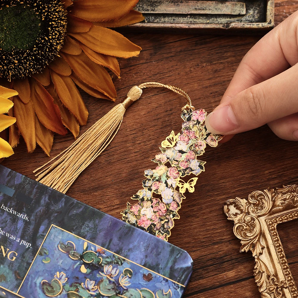 8 pcs Vintage Painting Metal Bookmark Hollow Long Tassel Bookmark Students Reading Tool Book Holder Stationery Supplies  view 4
