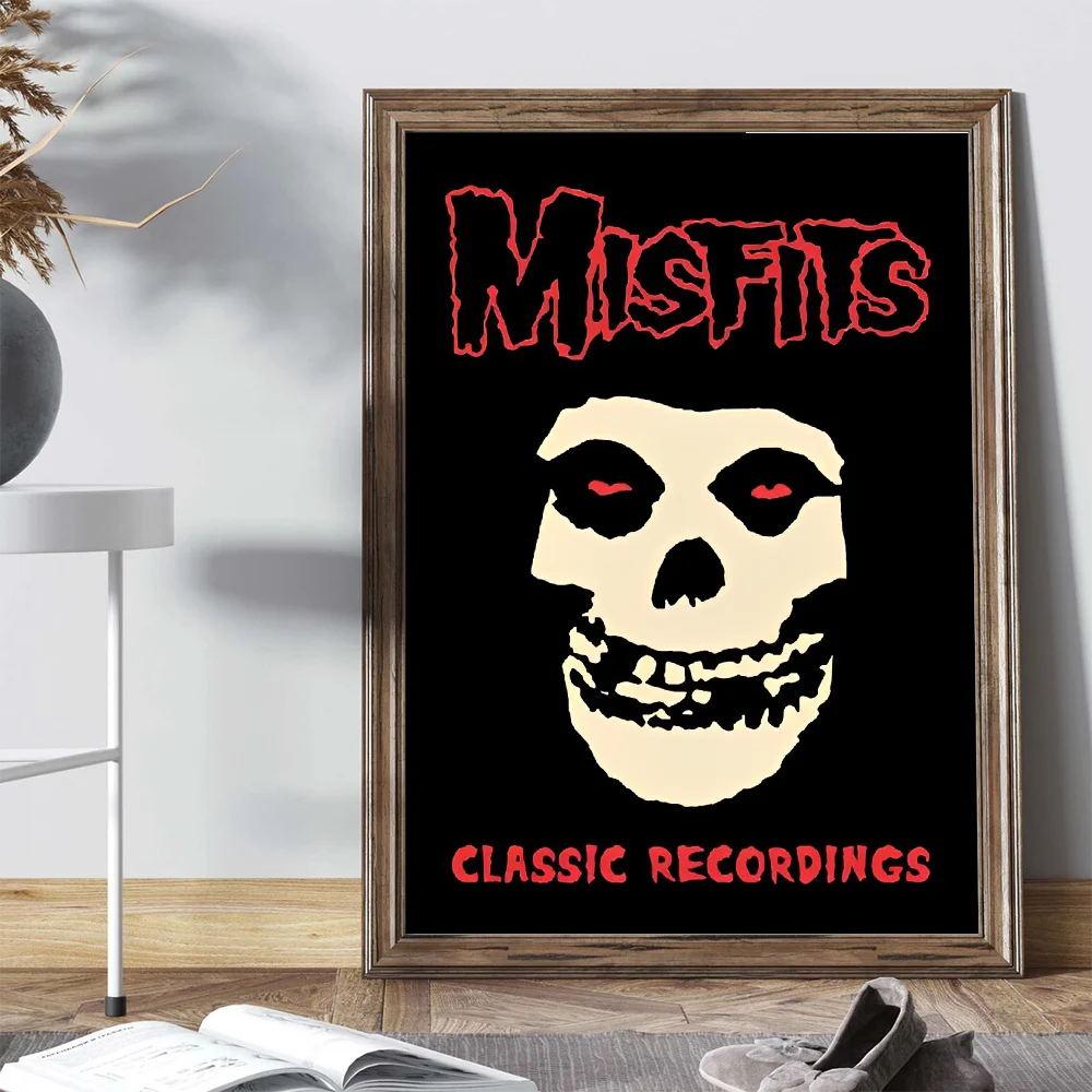 M-Misfits Hot Poster Self-adhesive Art Poster Retro Kraft Paper Sticker DIY Room Bar Cafe Vintage Decorative Painting