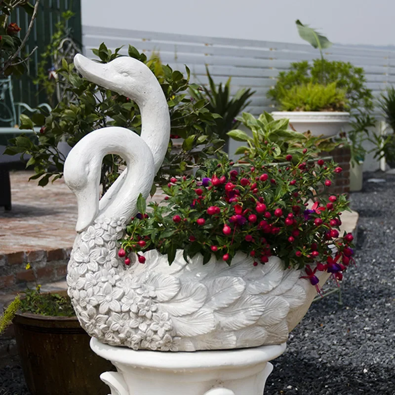 Garden decoration swan flower pot landscaping animal viewing ornament Roman column garden villa entrance decoration