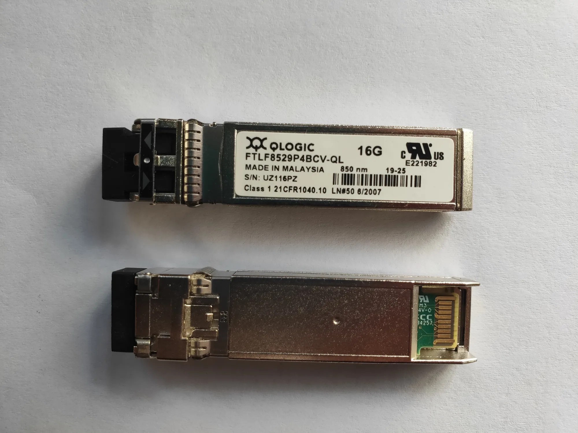 

Приемопередатчик Qlogic 16GB SFP FTLF8529P4BCV-QL/850nm 16g волоконно-оптический/Qle2670 Qle2672 Qle2690 Qle2692/16g Волоконно-канальный модуль