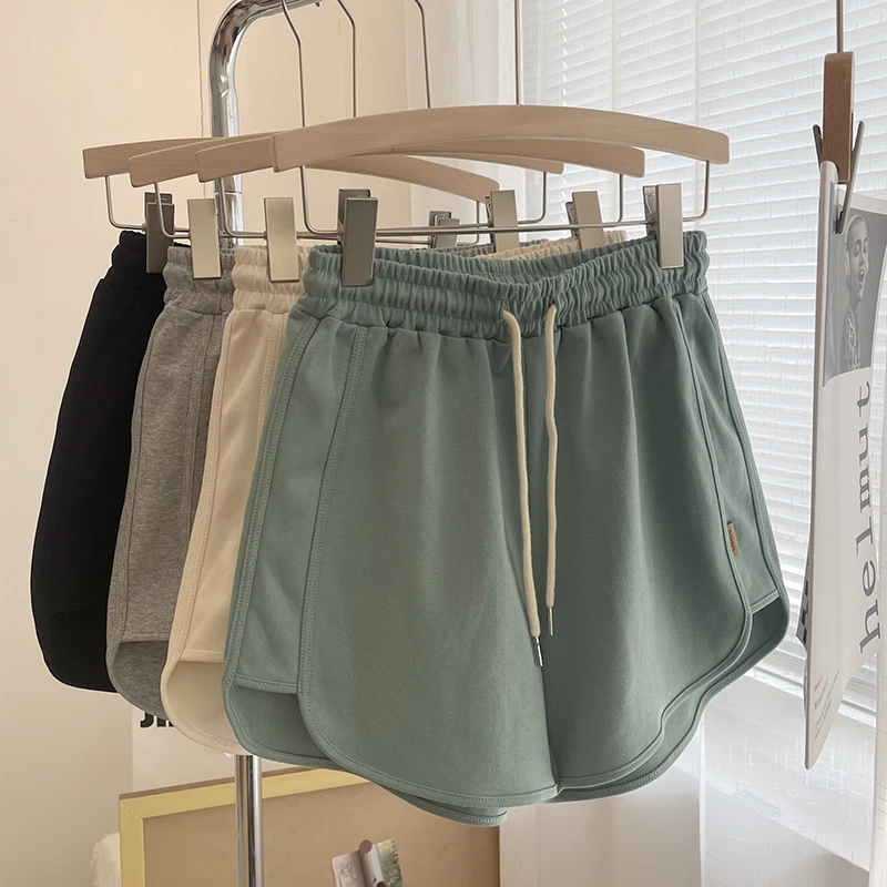 

Американские спортивные женские шорты, лето 2023, новинка, с высокой талией, свободные, утягивающие, широкие, повседневные, с эластичным поясом