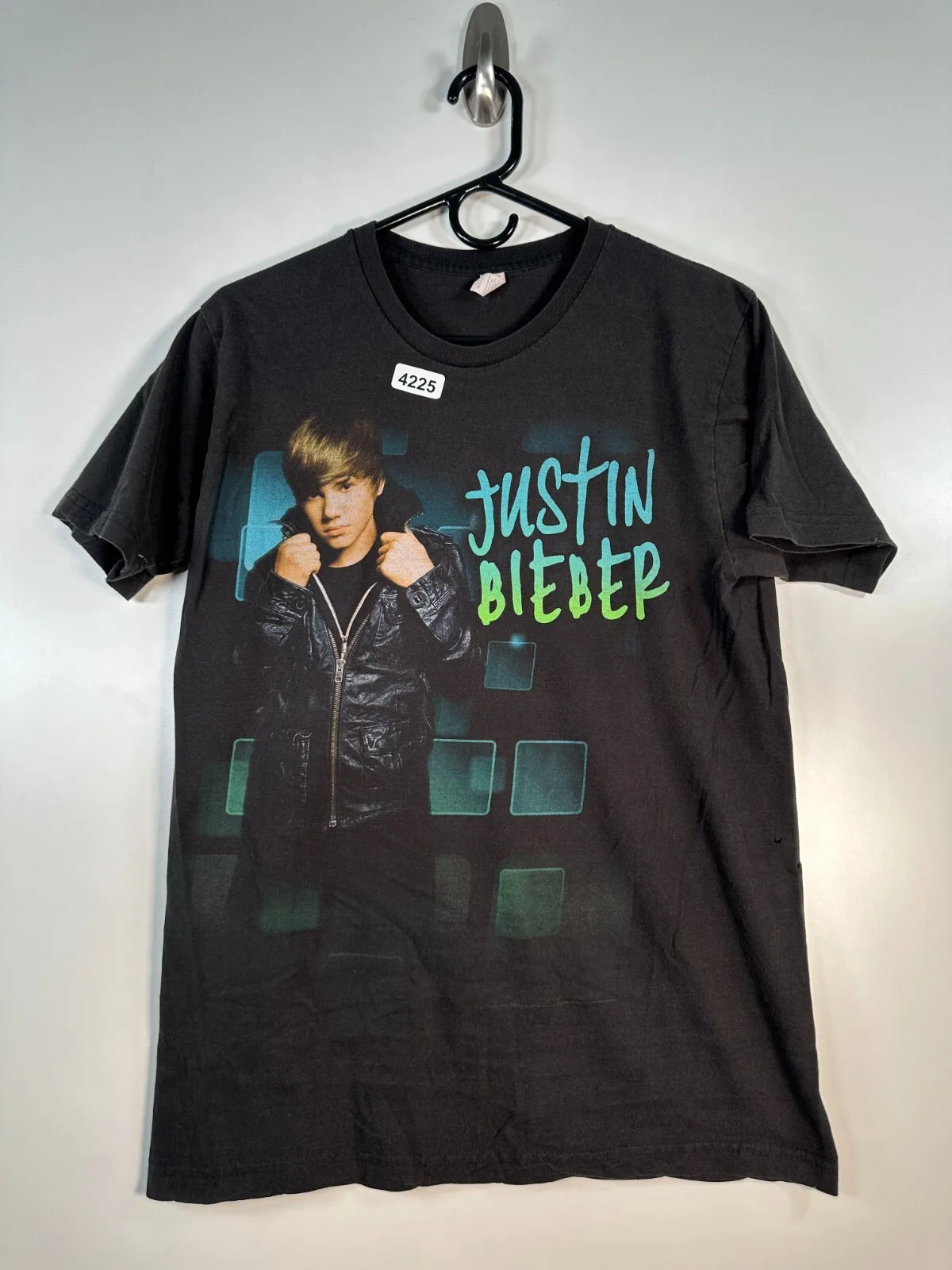 

Tultex Unisex Justin Bieber Graphic Tee Preshrunk T Shirt Black Sz Medium 19x27