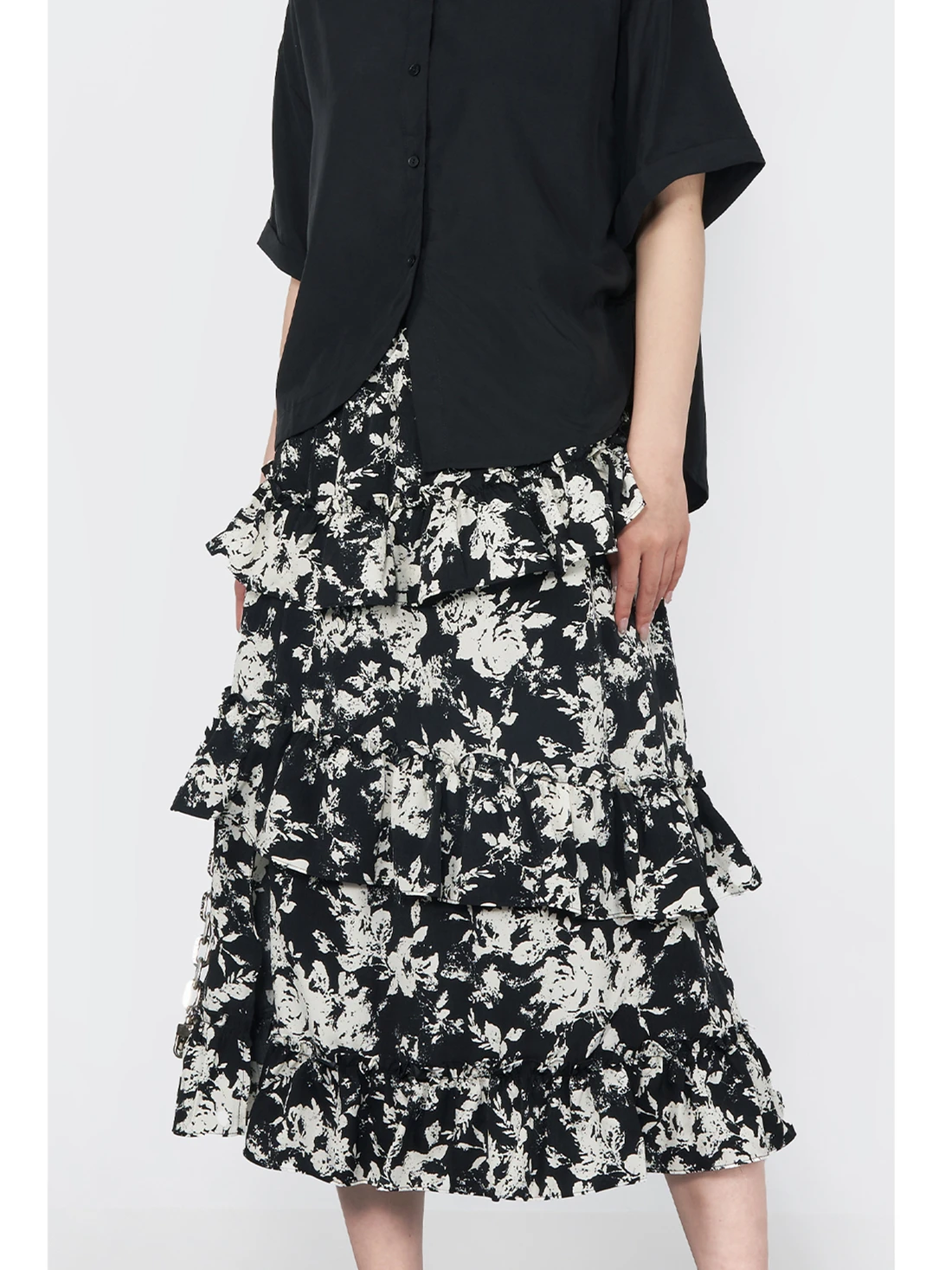 Primavera verão novo chiffon feminino saias de comprimento médio impresso cintura elástica temperamento senhoras em camadas plissado borda vestidos