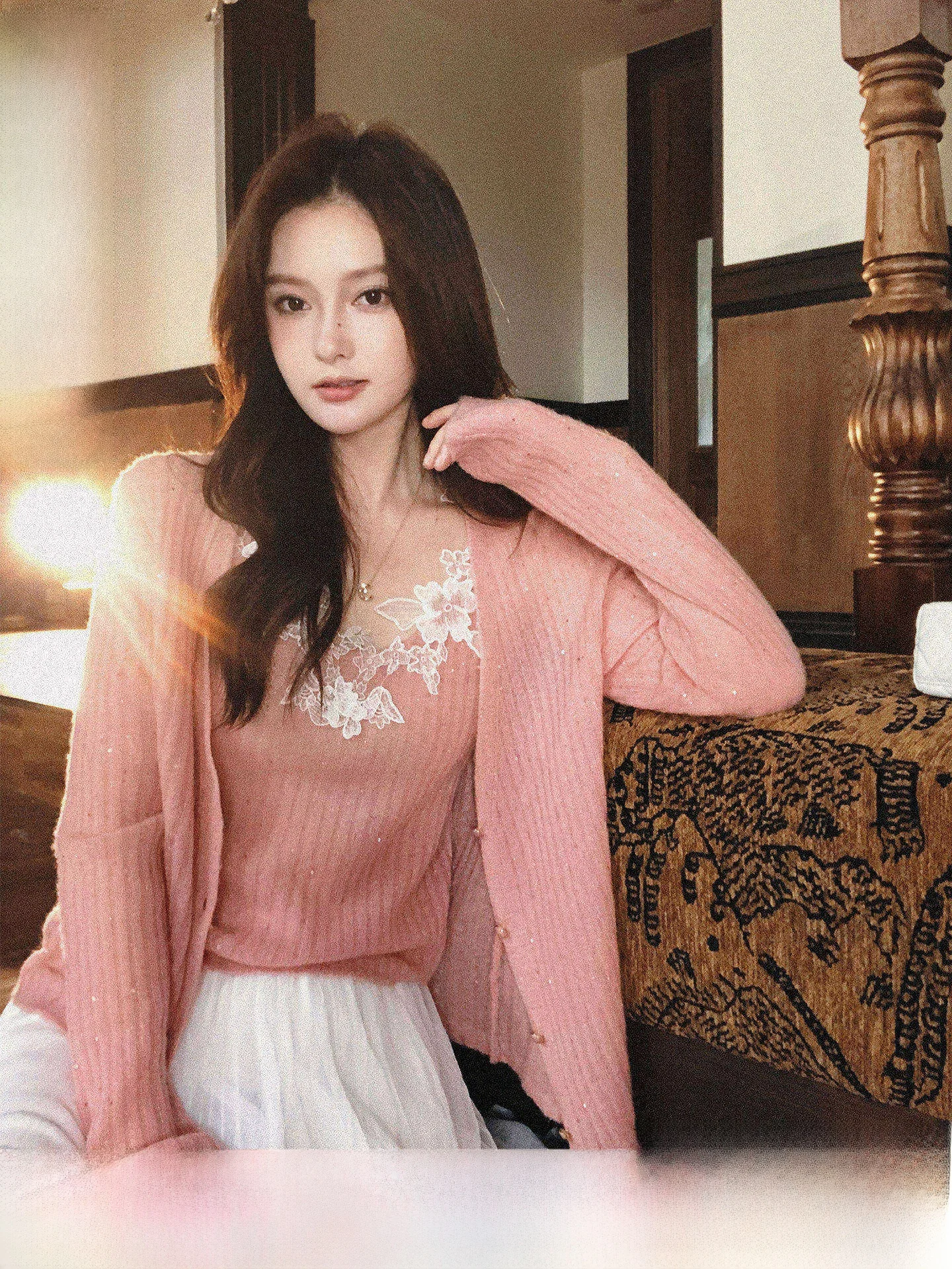 

Evening Rose Mixed Wool Knitted Cardigan Sequin Lace Trim Sweater French Style Slim Fit Daily Wear Ladies V-Neck Long Sleeve