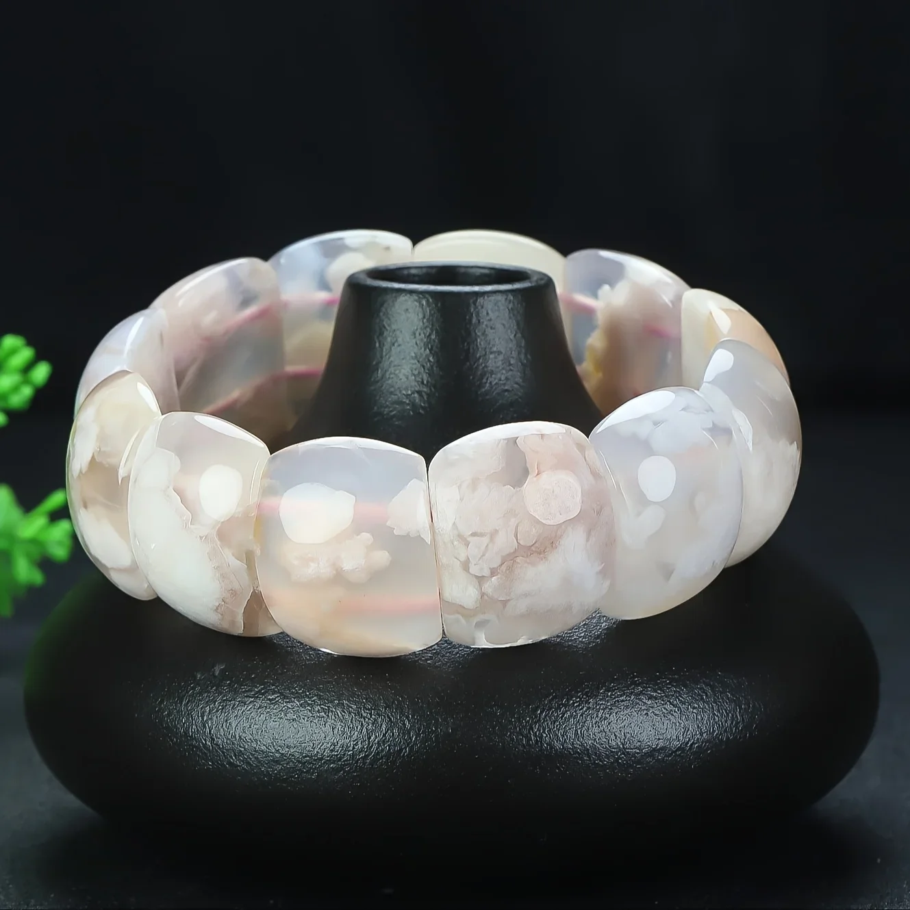 

Cherry Blossom Agate Bracelet - Chic Single Ring Design, Natural Pink and White Marble Texture