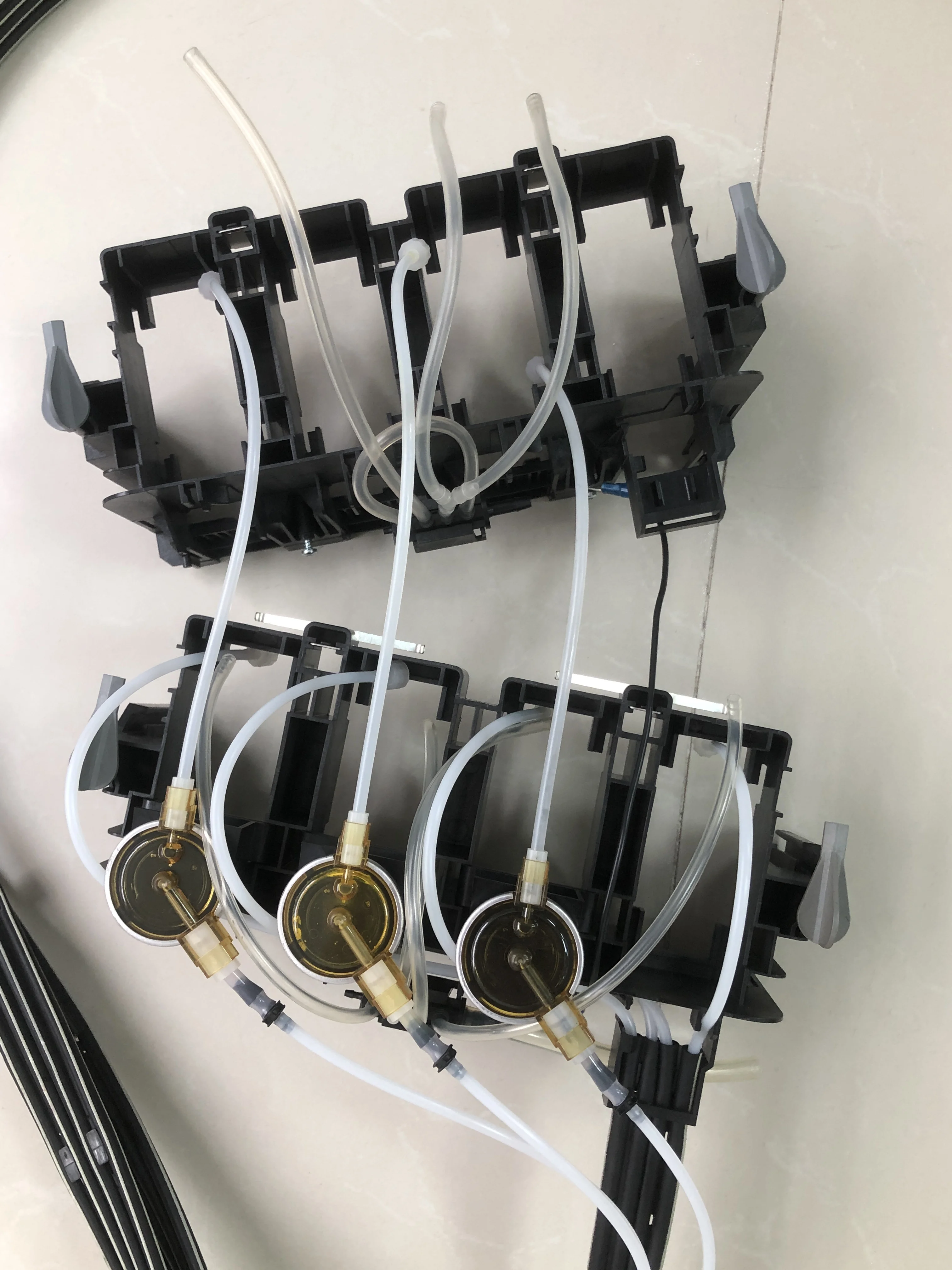 B4H69-67058 نظام أنبوب الحبر 54 بوصة اللاتكس 310 330 110 115 315 335 (بدون PIP و ISS PCA وكابل زائدة) أجزاء الراسمة