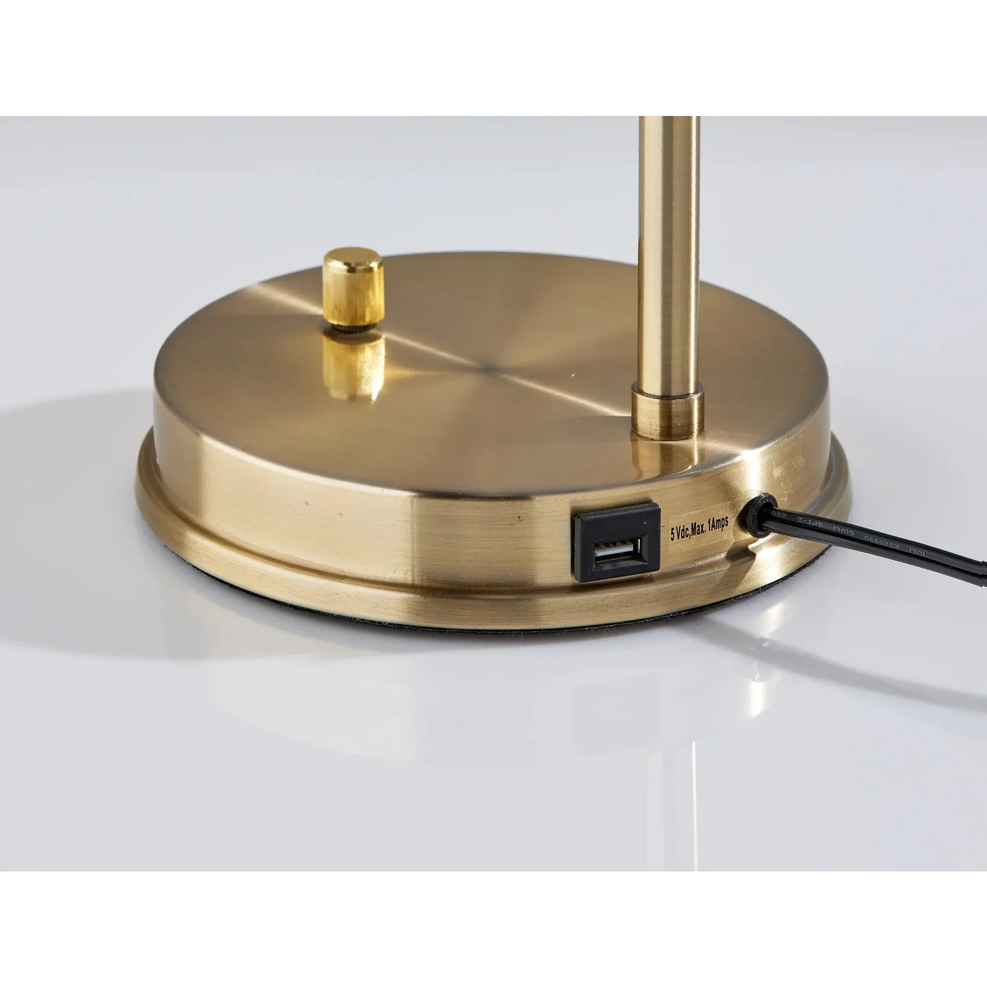 Lámpara de escritorio con acabado dorado de metal de 20,5 pulgadas con USB, pantalla de cristal, diseño moderno, nueva condición, uso para adultos, no requiere montaje.