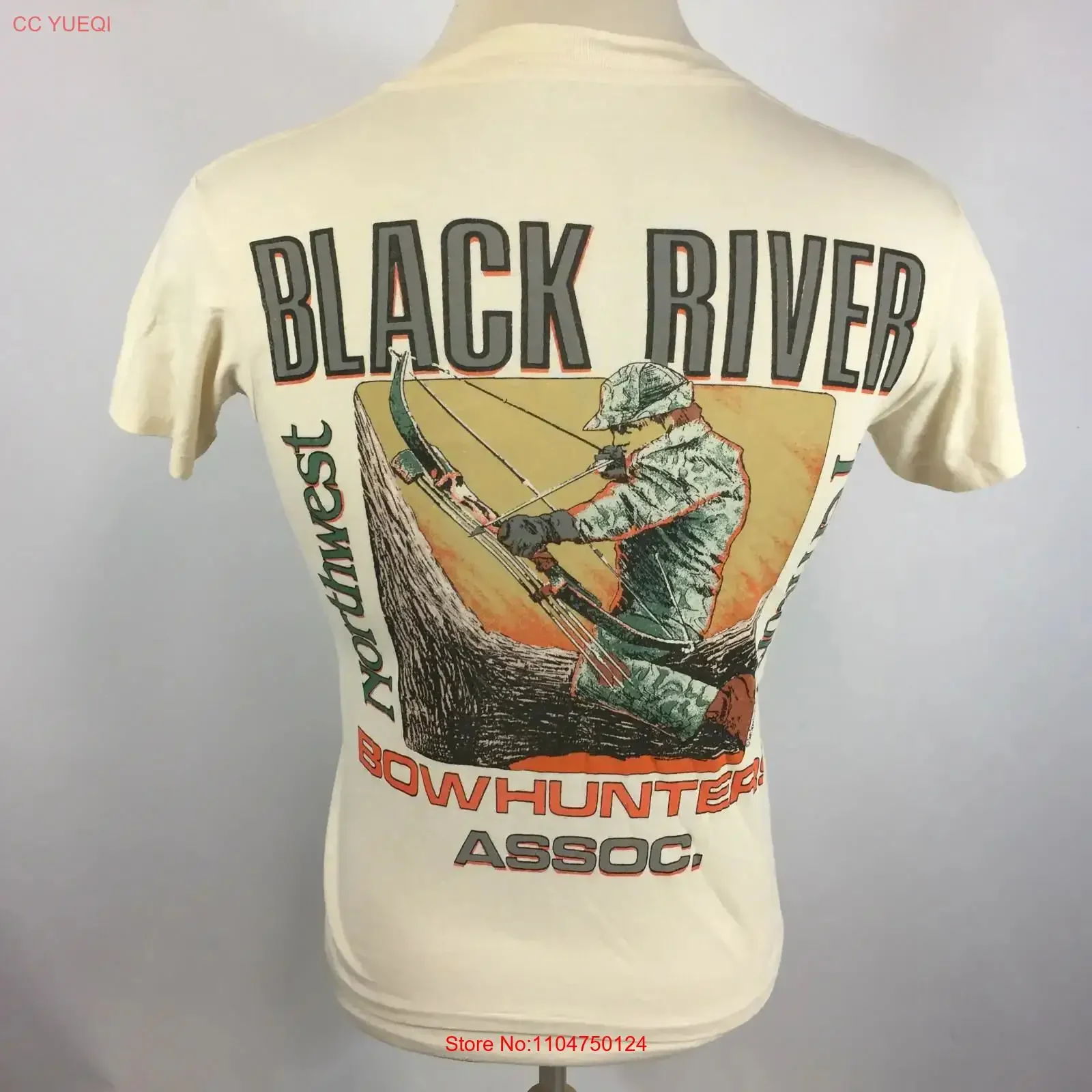 Camiseta vintage de los años 80 de la Asociación Black River Bowhunter Association, de papel fino, con efecto desgastado, estilo vintage lavado, ropa de diseñador de moda.