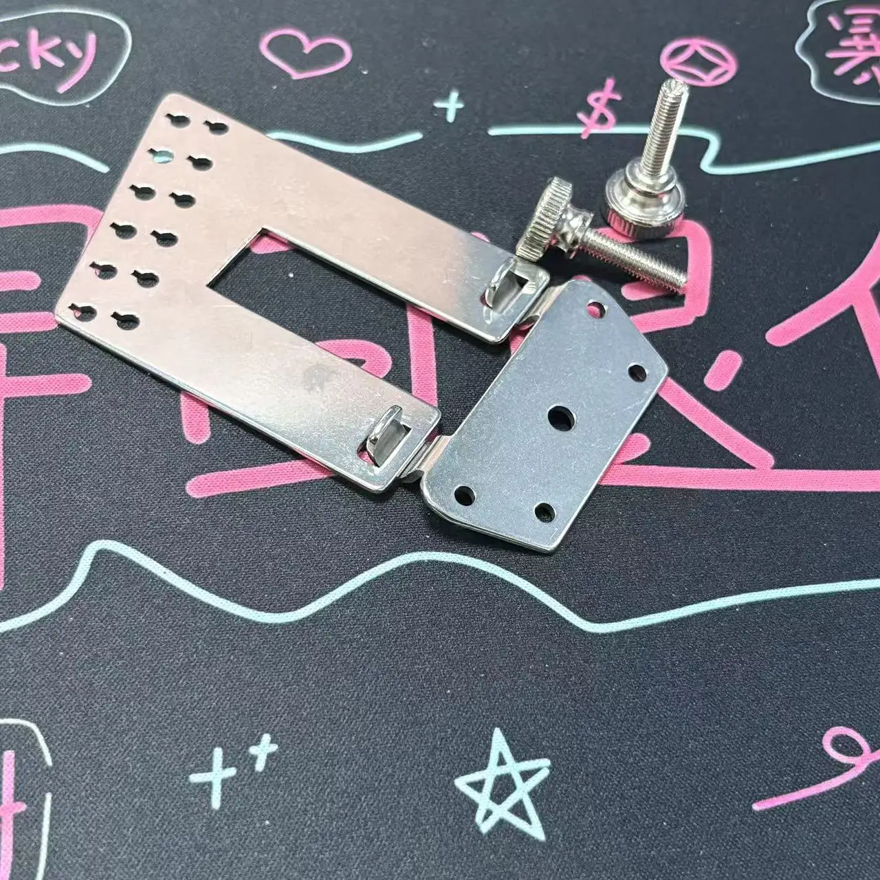 

с 2 ремнями, 12-струнным усиленным кронштейном хвостовика трапеции, подходит для Rickenbacker