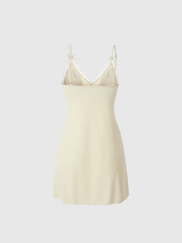 French Sexy Nightdress Milk Silk Elastic Split Halter Pajamas Sexy Beautiful Back Lace Nightdress Women
