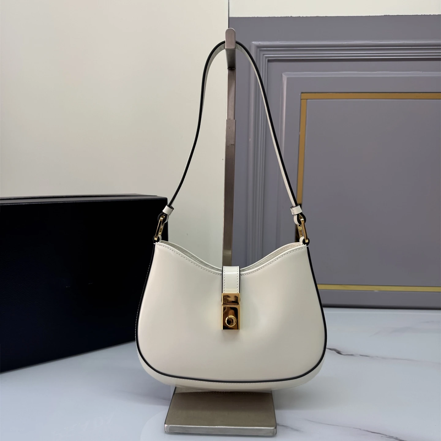 

Luxury Designer Korea Style Bag for Women Famous Brand Handbag High Quality Lady Leisure Chain Daily Travel Bags 2025