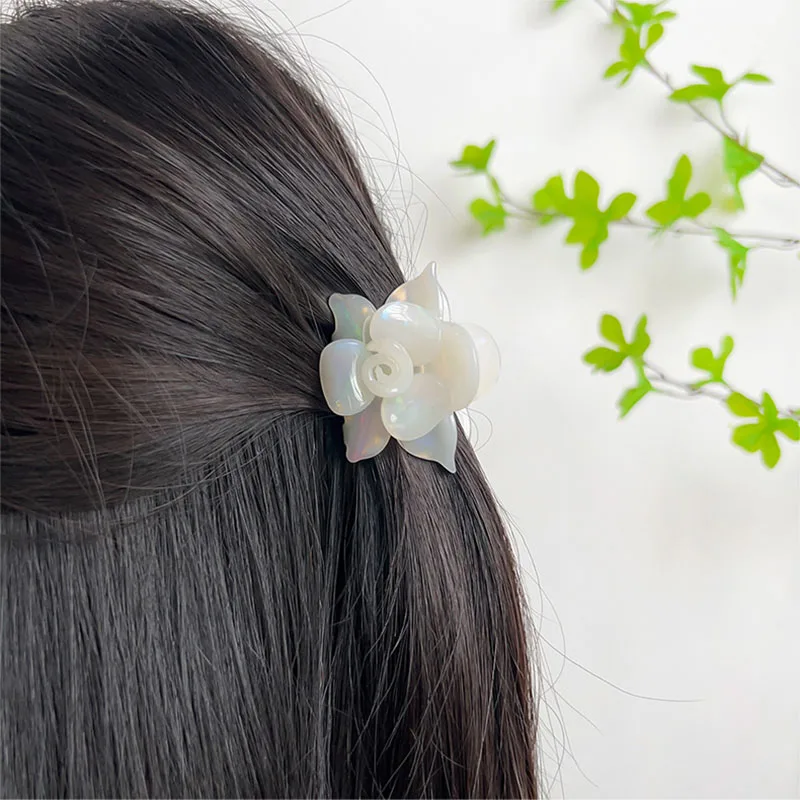 New Niche Design Three-Dimensional 5.5cm Flowers Small Hair Clip Delicate Fashion Acetic Acid Shark Clip Sweet Hair Accessories