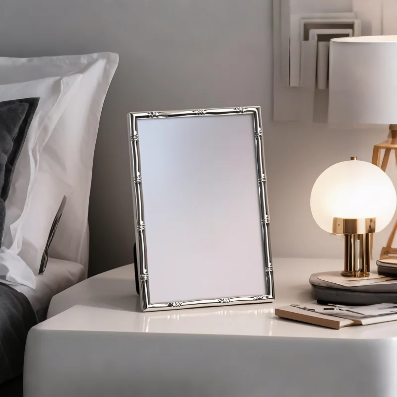 Narrow Edge Italian Style Bamboo Joint Silver Detail High Gloss Metal Photo Frame Tabletop Display Picture Frames