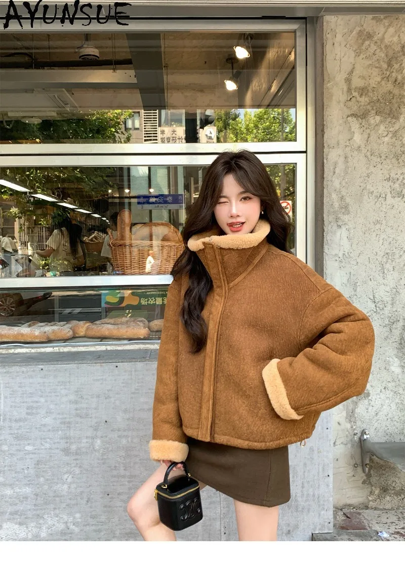 AYUSNUE Womens Natural Merino Shearling Fur One Piece Coat Ladies Winter Clothes Short Length Fashion Clothing Casaco Feminino