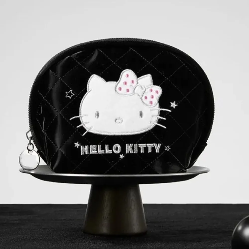 

Hello Kitty Clutch Bag Cute Originality Minimalist Series High-capacity Shell Bag New Fashion Delicate Personality Storage Bag