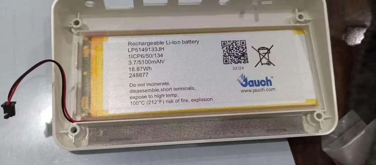 Original genuine 5149133 lithium rechargeable battery 5100mAh 3.7V strong light flashlight with wire capacity of 1.25
