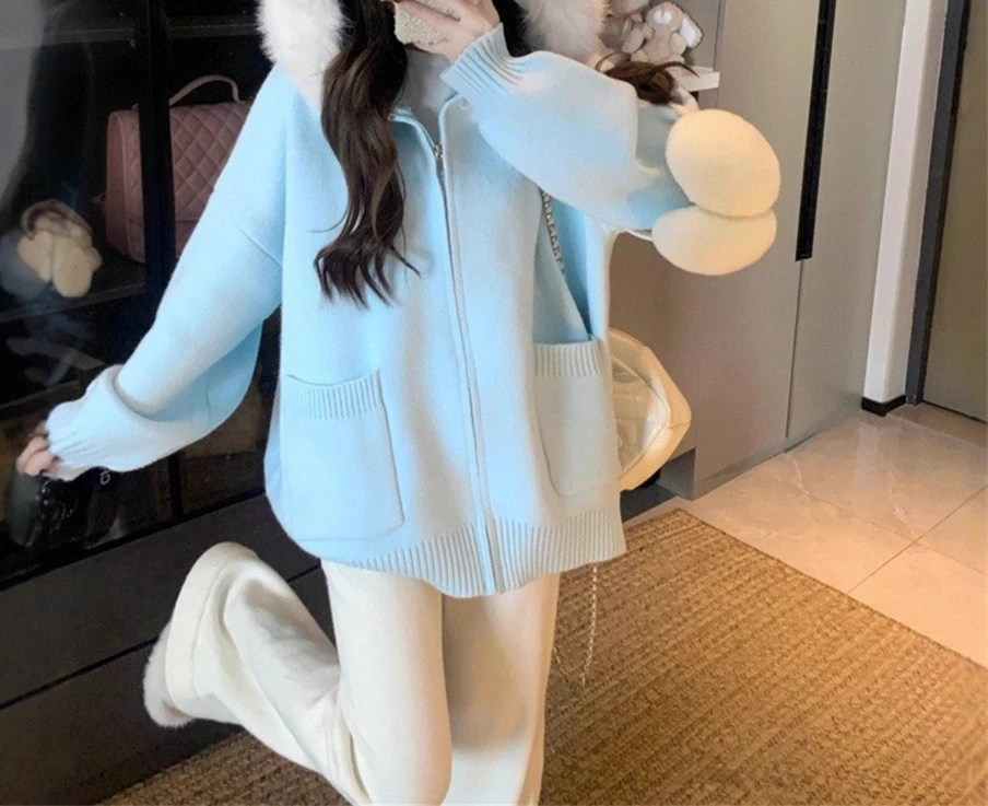 

2025 Autumn/Winter New Hooded Sweater Jacket for Women Thickened Loose Warm Wool Collar Knitted Cardigan