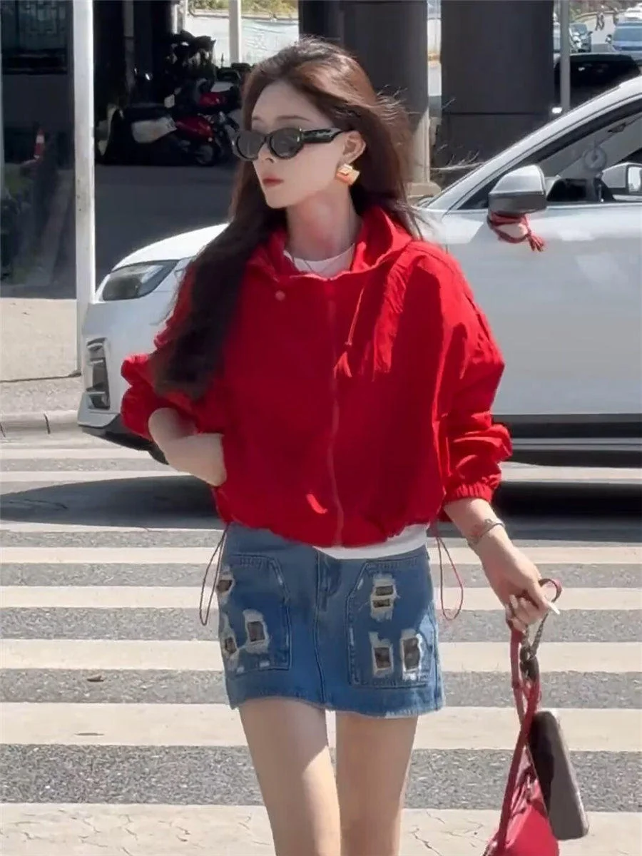 Women's Hooded Lightweight Spring Summer Fashionable Loose Casual Short Length Sun Protection Outerwear Jacket Zipper Closure