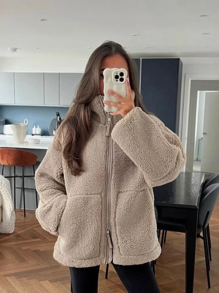 Autumn Winter Women's Elegant Lamb Wool Solid Color Lazy Wind Turtleneck Loose Jacket Warm Woolen Coat Fashion Female Clothing