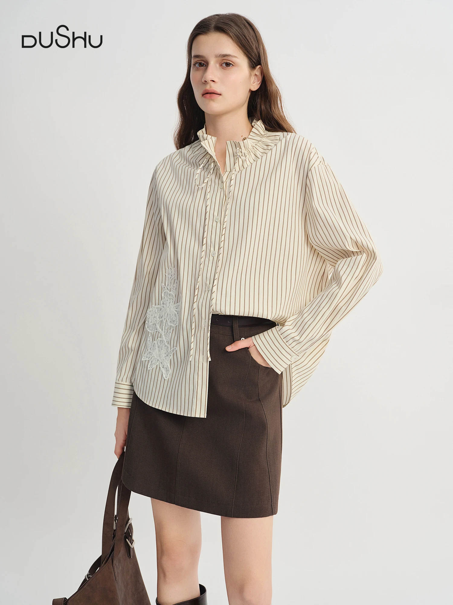 

DUSHU Plus Size Women's French Style Long-sleeved Ribbon Shirt 2025 Autumn New Arrival Striped Shirt Lace Patch Design Chic Top