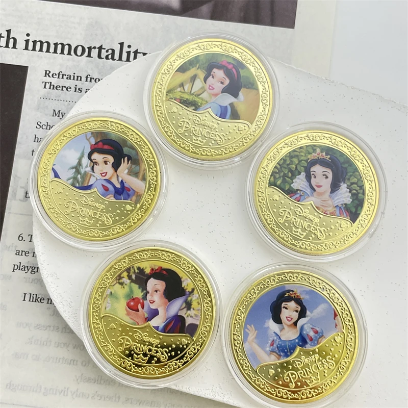 

Disney Princess Frozen Elsa Commemorative Coins Decoration Anime Action Figures Cute Girls Souvenir Coins Children Birthday Gift