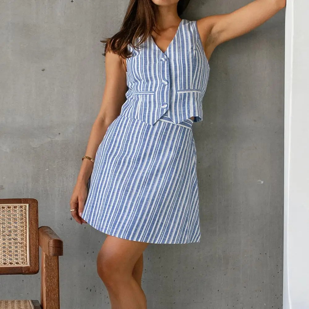 

V Neck Sleeveless Striped Two Piece Set Summer Fashion Sleeveless Blouse with Button Temperament Commuting High Waist Shorts Set