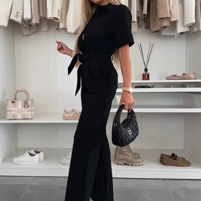 女性のジャンプスーツソリッドカラーシャツカラー半袖ボタンタイジャンプスーツ 2025 夏