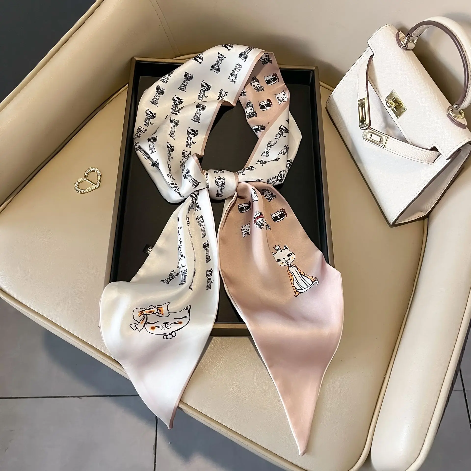 الأوشحة العلامة التجارية الفاخرة للنساء شال طباعة الحرير الساتان الحجاب وشاح الإناث باندانا طويلة ساحة شالات وشاح للسيدات