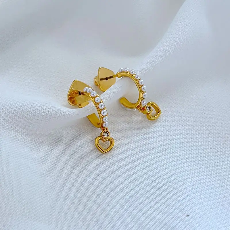 

Spring Mini Glass Pearl Hoop Earrings Love Charms Dangle Earrings C-shaped Fashionable and Versatile Earrings Jewelry for Women