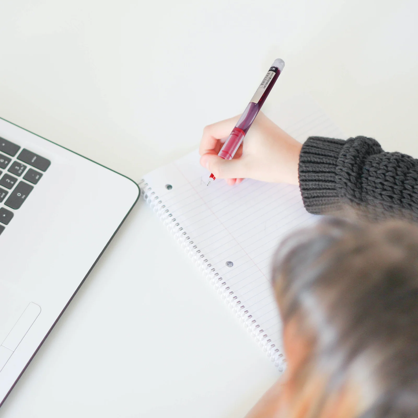 

Набор из 9 гелевых ручек 0,5 мм: быстросохнущие чернила, плавное письмо, для школы, офиса, экзаменов, эргономичный дизайн, удобный захват