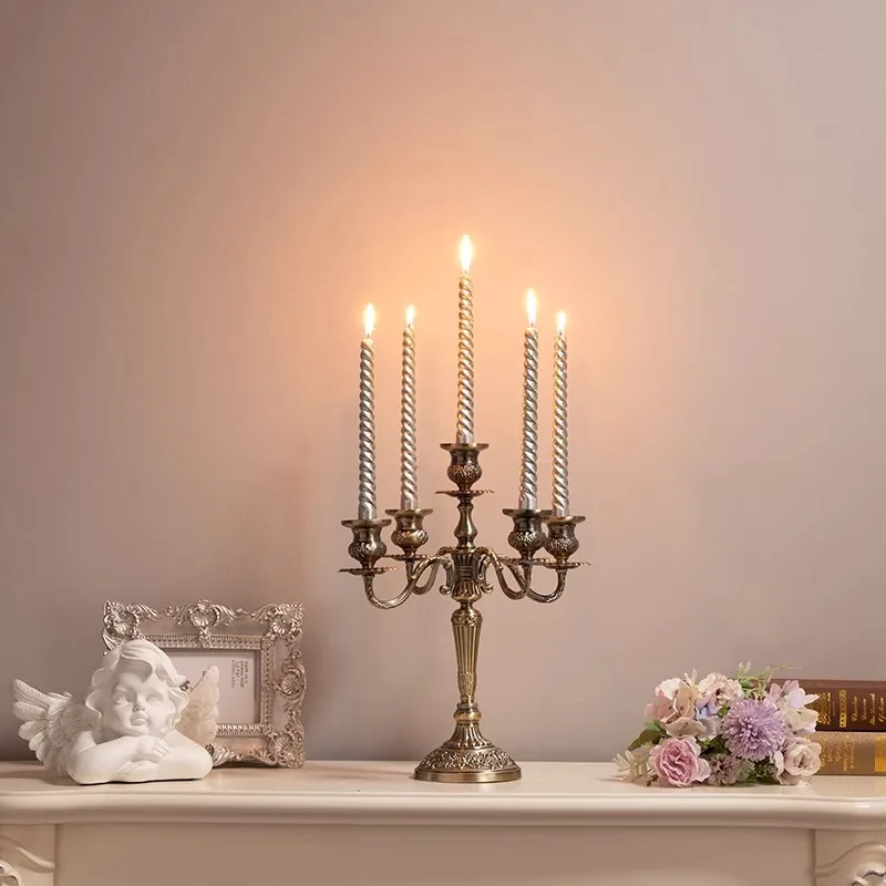 

A1 European-style Metal Candle Holder Five Candlesticks Dinner Table Decoration Accessories Wedding Candlestick Home Decoration