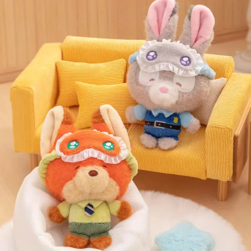 Nieuwe officiële Disney Squinty Eye pyjama serie blinde doos pluche ontwerp knuffel sleutelhanger rugzak hanger vakantiecadeau