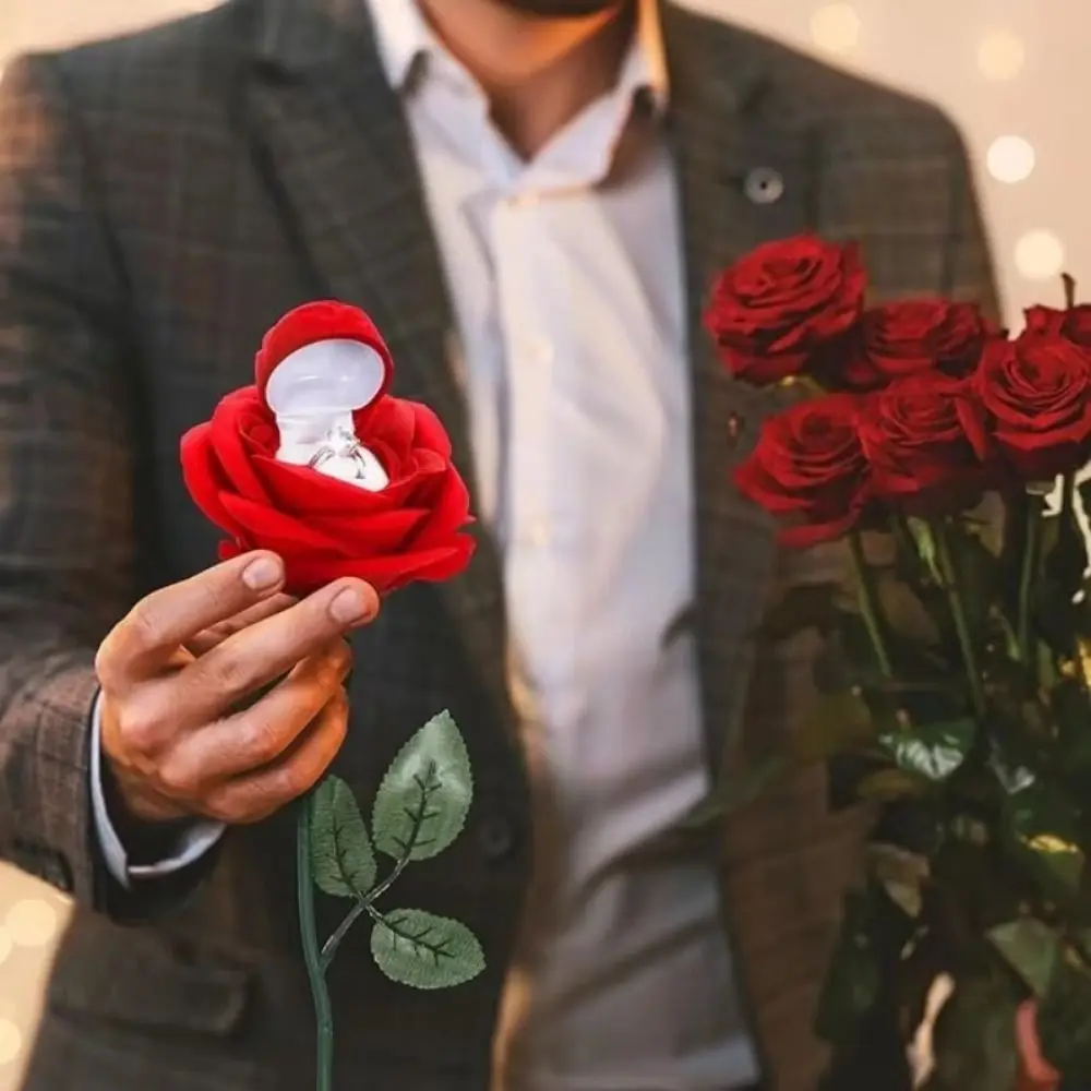 Creative Wedding Ring Holder Realistic Earrings Rose Flower Ring Box Flocked Artificial Rose Red Velvet Jewelry Display Box