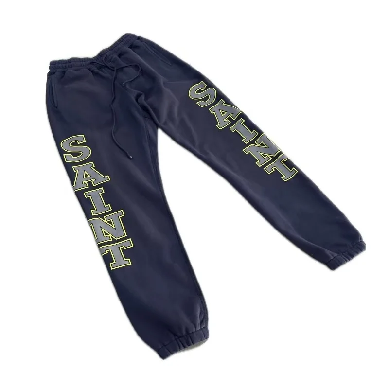 

Потертые синие брюки Saint 25SS большого размера с буквенным принтом и эластичным поясом, мужские и женские спортивные штаны SAINT
