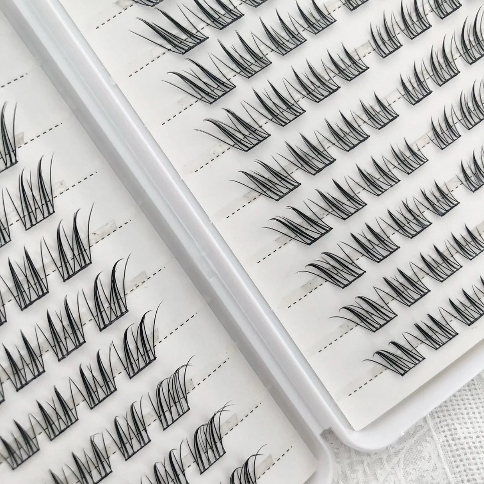 ขนตาปลอม Fox-Eye ไม่ต้องใช้กาว ต่อขนตาแบบธรรมชาติ หนา ฟู งอน แบบแบ่งส่วน สำหรับแต่งหน้าแบบคลาสสิกและคอสเพลย์