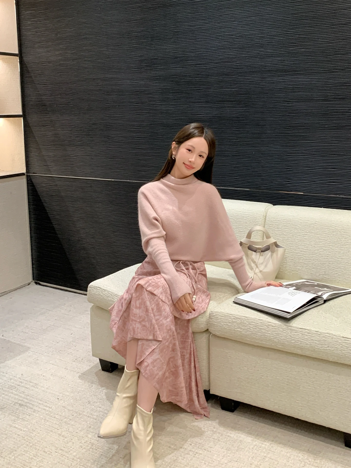 

Ароматерапевтический зимний комплект для женщин: розовый костюм-двойка, элегантный, удобный, размер S, привлекательный дизайн