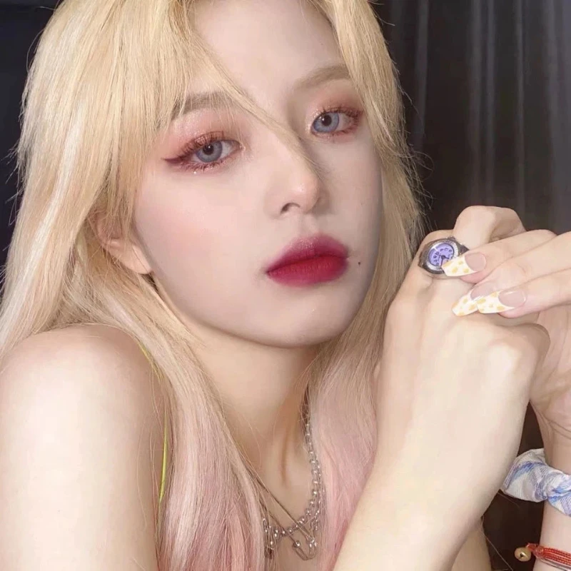 In Stock Watch For Men And Women, Versatile For Couples, Simple, Fashionable, Retro, Creative Finger Ring Watch Ornament Gift