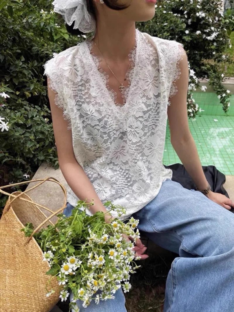 New Korean Fashion Summer Lace Vest Coat Women Casual Loose V-neck Sleeveless Pullover Outwear Office Lady Top