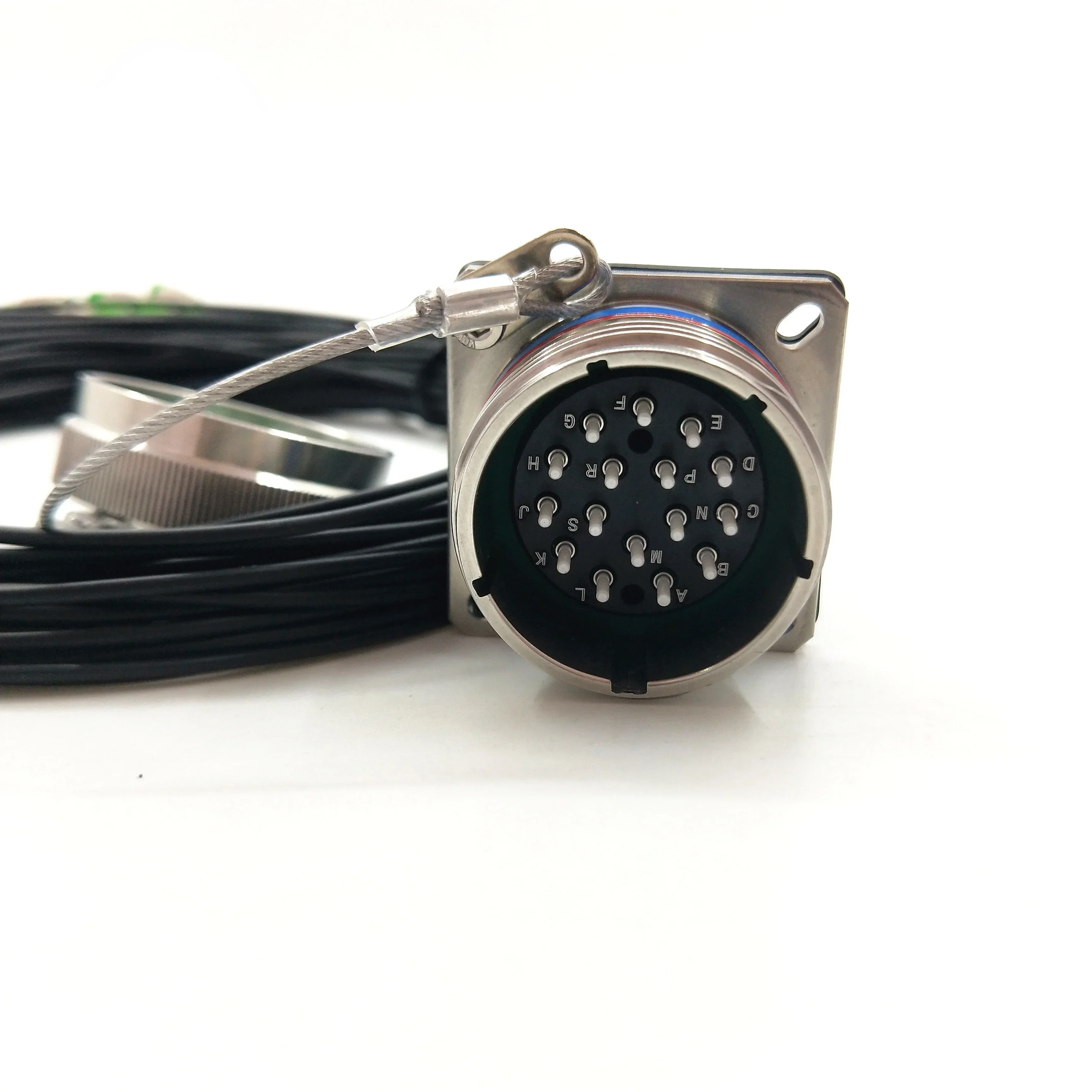 Aviation Plug -J599A8 Series 16-core Aviation Socket To FC/APC Interface